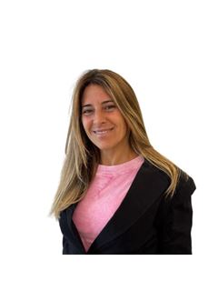 Cinthia Suñe  - RE/MAX Power