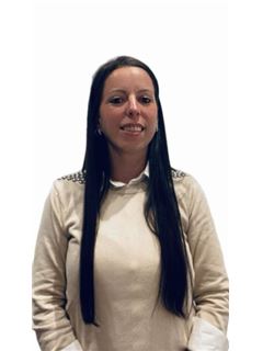 Magali  Herrera  - RE/MAX Namai