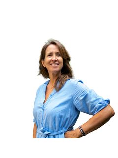 Magdalena Castro Olivera - RE/MAX GO