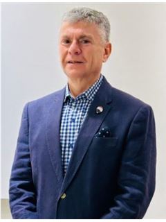 Edgardo  Casella - RE/MAX Urbana