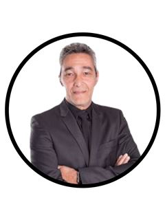 Raul Caminiti - RE/MAX Class