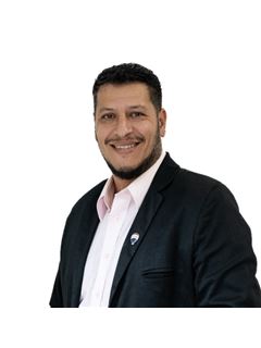 Alberto Fuentes - RE/MAX Arena