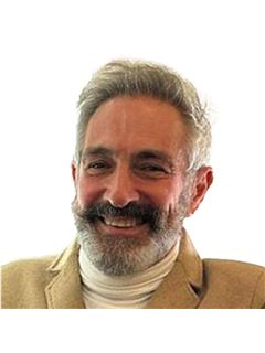 Claudio Rusac - RE/MAX Remeros