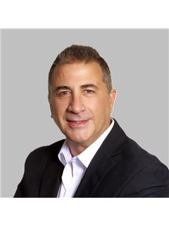 Ricardo Castagnone - RE/MAX Blue