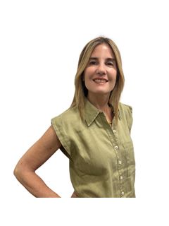 Andrea Centineo - RE/MAX Premium