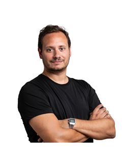 Agustin Vidal - RE/MAX Premium II