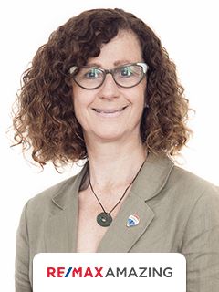 Mónica Sonnenschein - RE/MAX Amazing