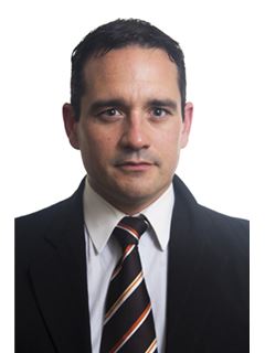 Cristian Fanloo - RE/MAX Life
