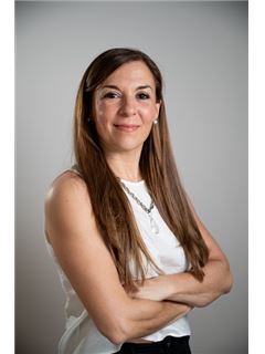 YAMILE HAMER - RE/MAX Solutions