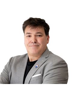 Ariel Lopez - RE/MAX Arena