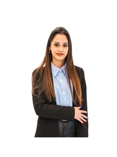 Soraya Santillan - RE/MAX Roble