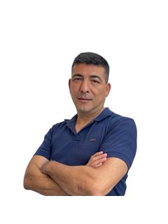 Marcos  Sanchez - RE/MAX Palace