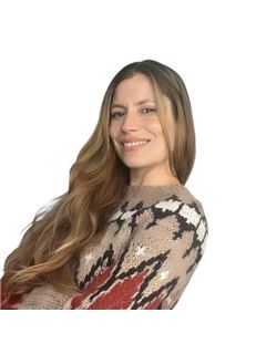 Melody  Rivas - RE/MAX Urbana