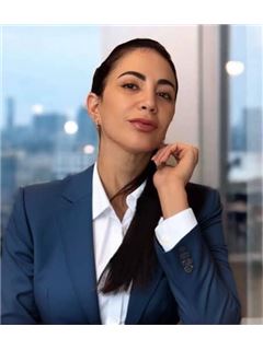 Lorena Alejandrina Ale - RE/MAX Solutions
