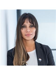 Luciana Cecila  Barboza - RE/MAX Vincit