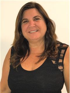 Victoria Sabah - RE/MAX Premium IV