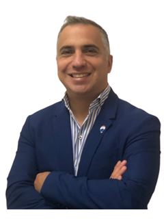 Ariel Sottosanti - RE/MAX Premium