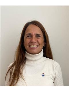 CLAUDIA TORRES - RE/MAX Advance