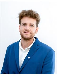 Lucas  Varela - RE/MAX Boulevard