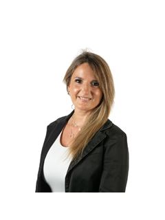 Cinthia Clarisa Perharic - RE/MAX Data Work