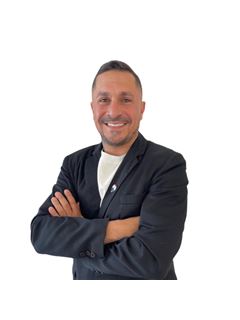 Miguel Carlos Dominguez - RE/MAX Vita