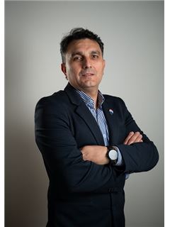 Rodrigo Ceballos - RE/MAX Solutions