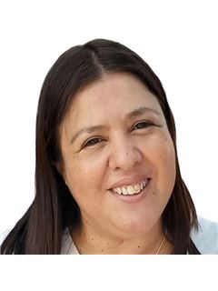 Alejandra Zapata - RE/MAX GO