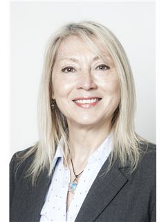Martina Grünberger - RE/MAX Advance