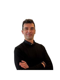 Gustavo Rebryk - RE/MAX Power