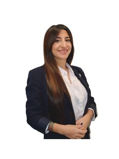 Candela Herrera - RE/MAX Suma