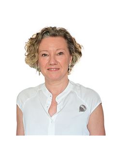 Florencia Funes - RE/MAX Amazing