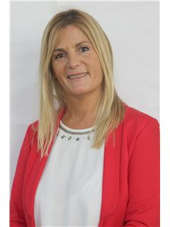 Irene Dome - RE/MAX Urbana