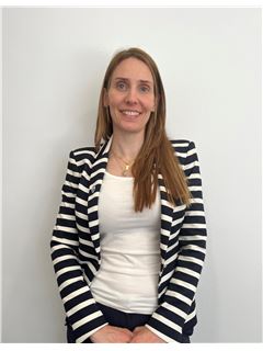 Analia Liverti - RE/MAX Free