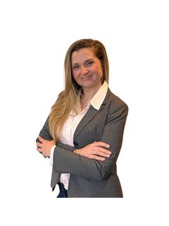 Sabrina Manselle - RE/MAX Uno