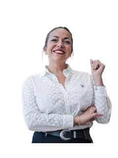 Nadia Barrionuevo - RE/MAX Roble