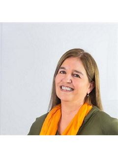 María Eugenia Lacoste - RE/MAX Data Lagos