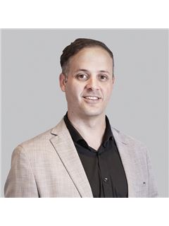 Emiliano Besse - RE/MAX Titanium