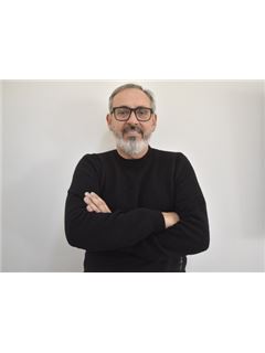 Leonardo Carballo - RE/MAX Bosque