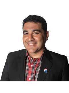 Javier Jara - RE/MAX Amazing
