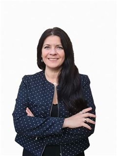 Paola Coco - RE/MAX Remeros