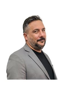 Diego Osquiguil - RE/MAX Urbana