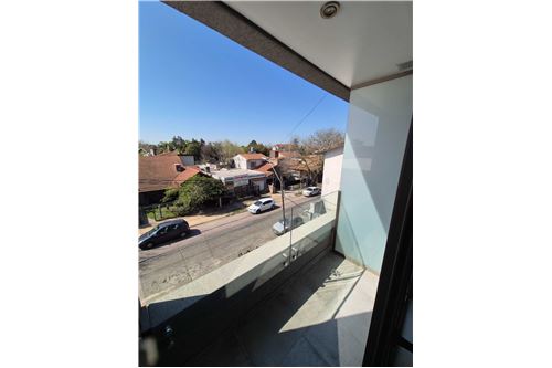 400 Aristóbulo del Valle  -  Castelar, Gran Buenos Aires - Zona Oeste