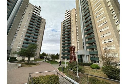 6200 Av Colon  -  Quintas de Italia, Córdoba