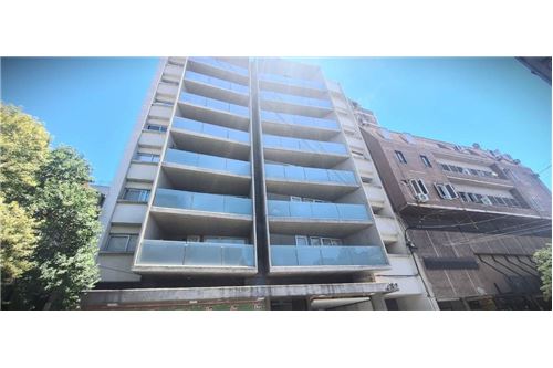400 Provincia de Córdoba  -  San Miguel de Tucumán, Tucumán