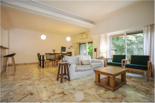 2300 Rastreador Fournier  -  Olivos, Gran Buenos Aires - Zona Norte