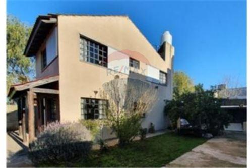 Mar Del Plata Costa Buenos Aires Real Estate Detached House For Sale Re Max Global