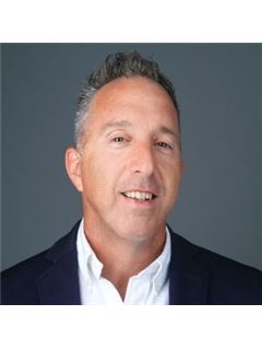 Associate - Eran Kremer - RE/MAX Anteea
