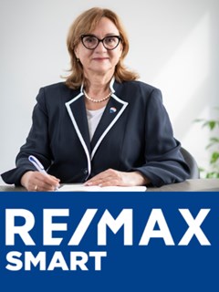 Ewa Stawicka-Nichthauser - RE/MAX Smart