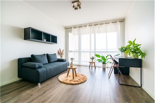 Sprzedaż-Mieszkanie-Bolesława Orlińskiego 3  - Czyżyny  -  Kraków, Polska-800241005-210