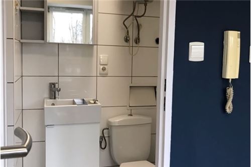 Dom wolnostojący - Sprzedaż - Kraków, Polska - 23 - 800271021-5